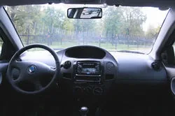 Geely MK: Велкам ту Чайна С-клас
