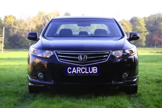 Тест-драйв Honda Accord: преміум у маси