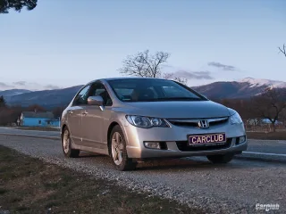 Honda Civic: Сивка-Бурка, или С Новым годом