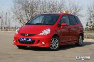 Test drive Honda Jazz: Cargo spaceship