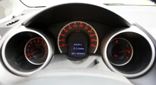 Test drive Honda Jazz: Cargo spaceship