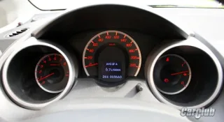 Test drive Honda Jazz: Cargo spaceship