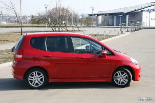 Honda Jazz: Spacious boat