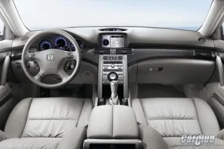 Тест-драйв Honda Legend: демонстрация силы
