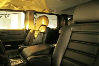 Hummer H2: If you didn't hide, it's not my fault, or 24 Hours with a Hummer