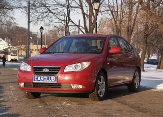 Hyundai Elantra: Hyundai по-американськи
