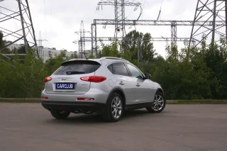 Тест-драйв Infiniti EX35: страва для гурманів
