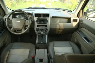 Тест-драйв Jeep Liberty: вірність традиціям
