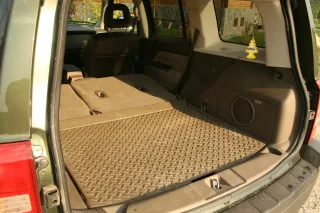Тест-драйв Jeep Liberty: вірність традиціям