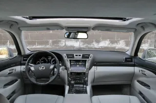 Lexus LS460: Роскошь по-японски