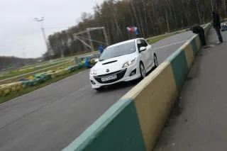 Тест-драйв Mazda3 MPS Россия: между небом и землей