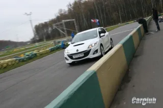 Тест-драйв Mazda3 MPS Россия: между небом и землей