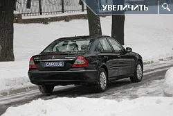 Mercedes E200 Kompressor: Бізнес-клас