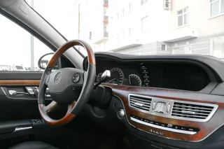 Mercedes-Benz S500: Пульман