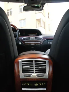 Mercedes-Benz S500: Пульман