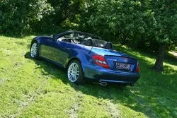 Mercedes-Benz SLK 350: Наддержава