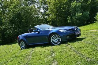 Mercedes-Benz SLK 350: Наддержава