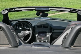 Mercedes-Benz SLK 350: Наддержава