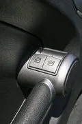 Mercedes-Benz SLK 350: Наддержава