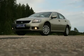 Тест-драйв Mitsubishi Galant: «американізація»