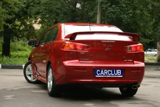 Тест-драйв Mitsubishi Lancer 4WD: заявка на лидерство