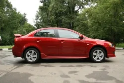 Тест-драйв Mitsubishi Lancer 4WD: заявка на лидерство