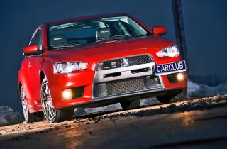 Тест-драйв Mitsubishi Lancer Evo X: зміна орієнтації