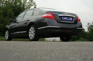 Тест-драйв Nissan Teana: справжній бізнес-клас