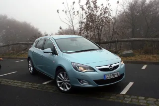 Opel Astra New: В новый класс