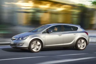 Opel Astra New: В новый класс
