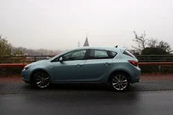 Opel Astra New: В новый класс