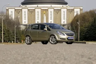 Opel Corsa: Вірним CorsaМ