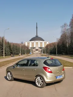 Opel Corsa: Вірним CorsaМ