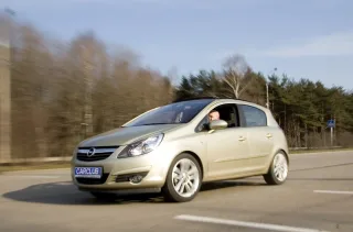 Opel Corsa: Вірним CorsaМ
