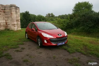 Peugeot 308: Недамский угодник