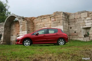 Peugeot 308: Недамский угодник