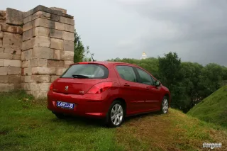 Peugeot 308: Недамский угодник