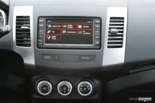 Test drive Peugeot 4007: three to one