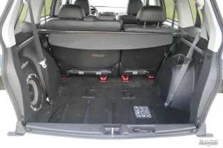 Test drive Peugeot 4007: three to one