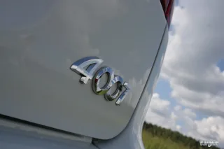 Test drive Peugeot 4007: three to one
