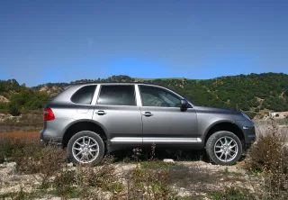 Porsche Cayenne: нове старе