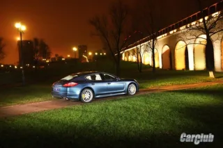 Тест-драйв Porsche Panamera Turbo: кулак ярости