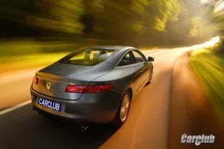 Тест-драйв Renault Laguna Coupe: высокий стиль