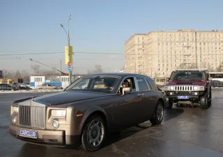 Phantom, commanding respect.