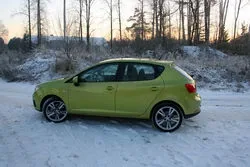 Seat Ibiza: Вікно в літо