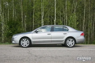 Тест-драйв Skoda Superb: инструмент для бизнеса
