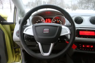Seat Ibiza: Вікно в літо