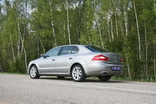 Тест-драйв Skoda Superb: инструмент для бизнеса