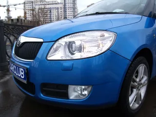 Skoda Roomster: Дві кімнати на колесах