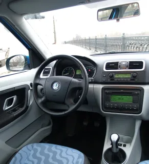 Skoda Roomster: Дві кімнати на колесах